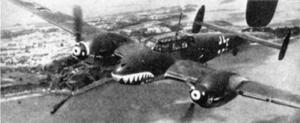 ������� �� II/ZG 76, ������� ��� ������� '������� ������' � ������ ������� �����. ���� Bf-110C (M8+EP) �� 6-�������� ����� �������������� ������ E �� ������� ������������ �����. ����� ���������� ������������ ����� 1940/41 �.