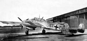����������� Bf-110C-5 �� 4-�������� 14-������ ������� ��������. ��� ���������� ���������� ������� ���������� ������� �������� � ������ � ����� �����