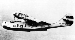 Еще одна оборудованная антиобледенителем PBY-4, предположительно из VP-13. Эта машина также маркирована необычно большим строевым номером