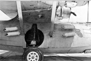 ����������� �������� �� ������� ��������� ����������� JATO �� PBY-5A. � ������� ����� ������ ����� ��������� �� ������������ ������� �������� ���������� ����