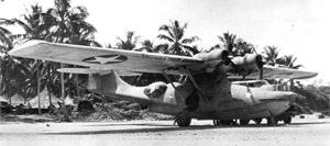 PBY-5A, зав. № 05045, из флагманского подразделения стала первым самолетом, приземлившимся на освобожденную территорию, когда лейтенант В.С. Сэмпсон приземлился на базе Лунга-Поинт на Гуадалканале