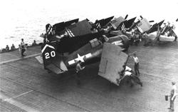 �������� ������� ������������ ������ FM-2 �� VC-85 ����� �������� �� ������ ���������� ��������� "������ ���" (CVE-75) 2&nbsp;���� 1945&nbsp;�. ����� ������ �� ���� �������� �������� - ���������� ��������� VC-85 � ������� ����� ������ - ��������� VC-88