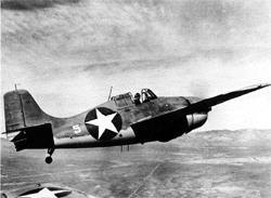 F4F-3 � ������ �������������� � ����� 1942&nbsp;�. ��� ������� � ������ ����� �������� - �������� ������� ������������� ��������������� ZB-3 � AN/ARR-2