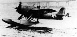 ������� ��������� ��������� F4F-3S �� ������ ��� � ��������, ���������. ������� ��������� ����������� ����������� �������� ��� �������� �� ���� �����