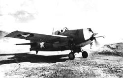 F4F-4 ������� ������ �������� �� ������� �������������� ��� ������������ � ������� 1942&nbsp;�. �������� ������ � �������� ������� �� ���������� ������ ����� ������� ���������� ��� ����������. ���� �������� ������� ����������, ������� ���������� ������� ������ � ������ �������
