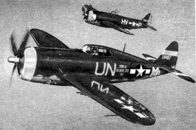P-47G (�� �������� �����) P-47D-28RA (�� ������ �����) �� ����� ���������������� ������� � ����� 80-� �����