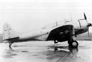 ������ �������� SBD-2 (���. 2102) ������� �� ��������� ����� - ������ ����� ��������, ������ ���� ������. ������� ������������� ������ ��� �������� ����������� ������� ��������� ��������� ��������. � ����� �� ��������� ���������� ����������� �������� 1000&nbsp;�������� (454&nbsp;��) �����. 30 &nbsp;������� 1940&nbsp;�.