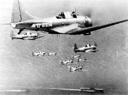 ������ VS-6 � ����� ��������� ��� "������������" 27&nbsp;������� 1941&nbsp;�. ������� � ����� ����� ������� ������-�����.