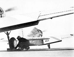 ������� ��������� ������ ������� �� ��� ����� TBD-1 �� VT-3 �� ������ "��������" � �� ����� ��� ����� ��������� �������� (3-T-2) ���� ������ ��� ��� ������ � ������. �������� ������� ������ ���� ��������� ���������� ������������, ����� �� ������� ��� ����� ������������ �� ����� ���������.