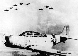 TBD-1 (���. ����� 0324) �� VT-6 ������������ ������ ����� �������. ����� ����, ��� ��� ������� �������� � 1939&nbsp;�, �������� VT-6 ���� ���� 0324, ������������� ��� ��� 6-T-1 � �������� ���������� ����� �����������.