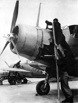 ���������� ��������� 7,62-�� ������� ������� ��������� � ����� ������� � �� ����� ��� �������� ���������� F4F, ���� 1942&nbsp;�.. ������ ��������� ���������� ����� ��������� ������� ����� �� ������.