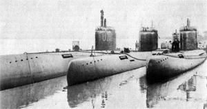 Подводные лодки U-2502, U-3514 и U-2518после капитуляции. Лето 1945 года.